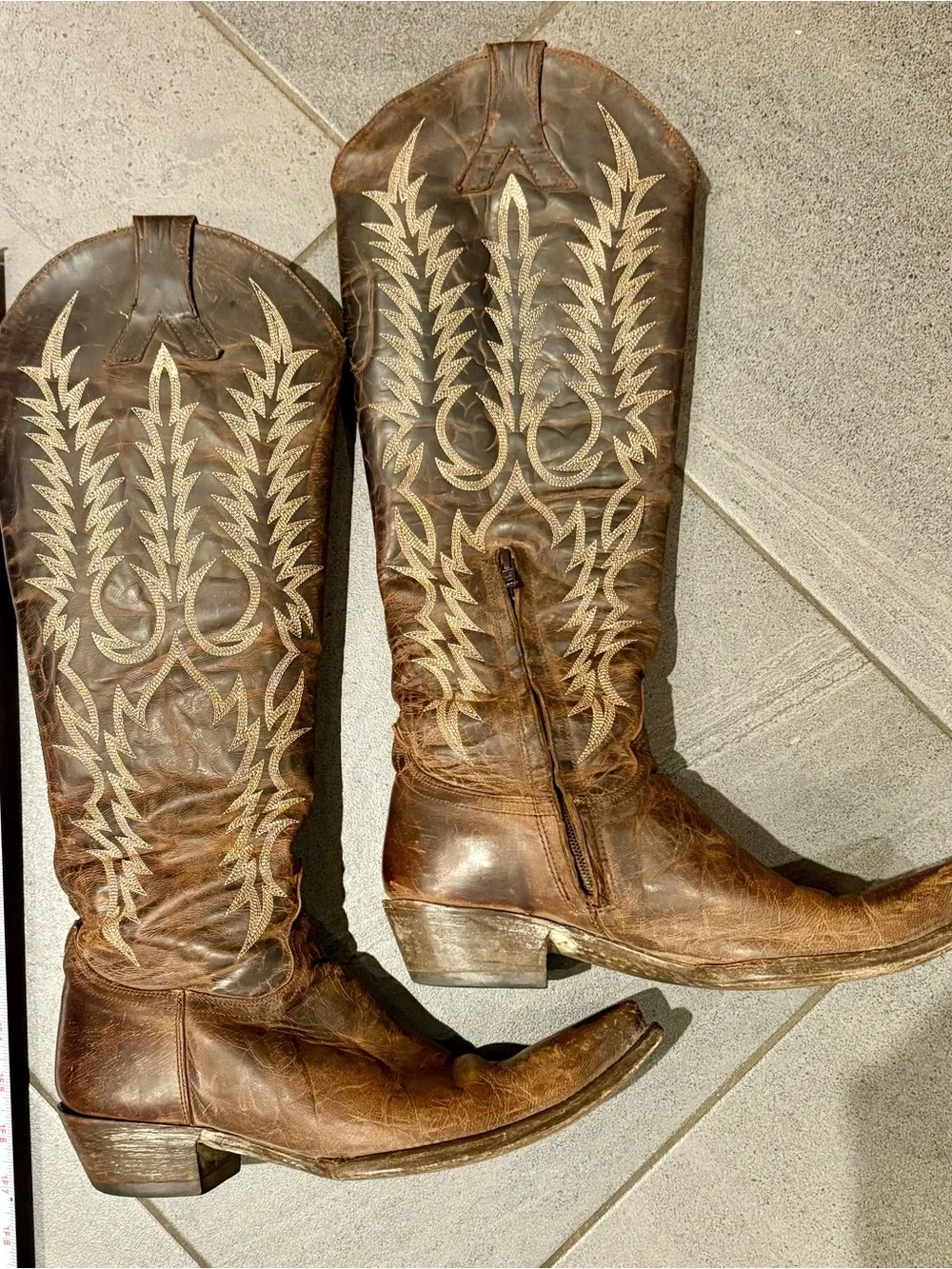 Old Gringo Women’s Distressed Brown Leather, Snip Toe Cowboy Boots, 19” Tall, 9B